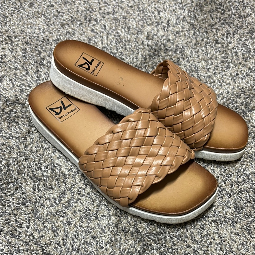 Dirty Laundry Woven Slide Sandals